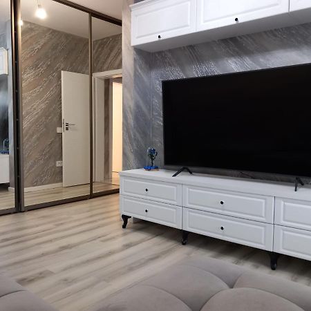 North Pipera Apartment W Parking & Self Check In Voluntari Buitenkant foto